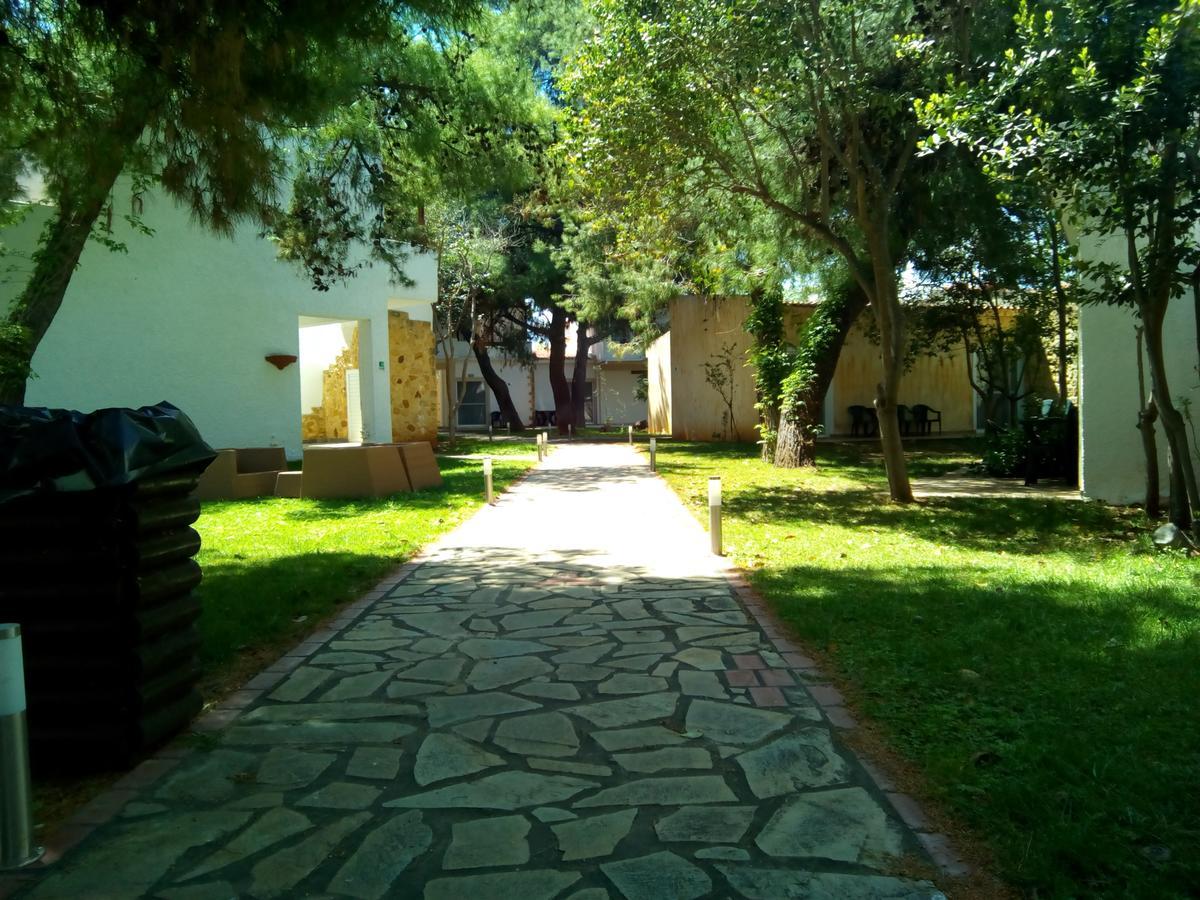 科库宁 Marzi Beach And Bungalows酒店 外观 照片