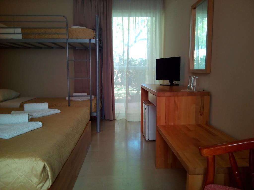 科库宁 Marzi Beach And Bungalows酒店 客房 照片